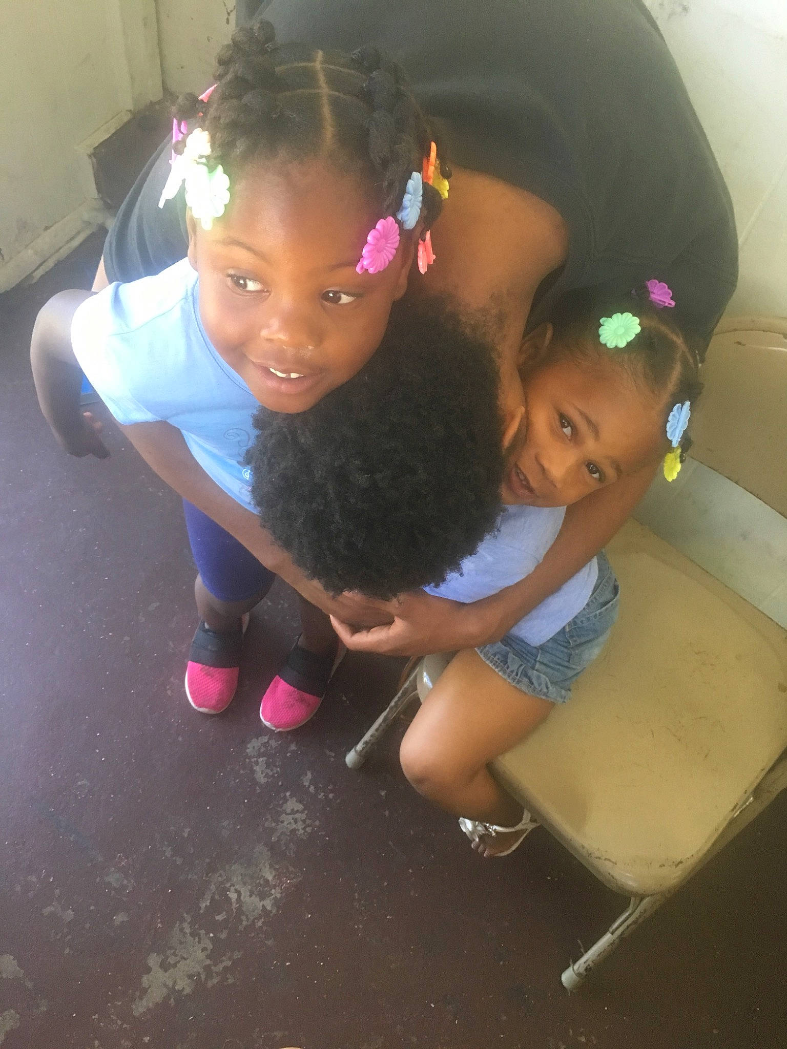 Ayva is registered to the contest to win money with this photo: black_hair, child, fun, hair, hairstyle, joy, leg, person, smile, toddler