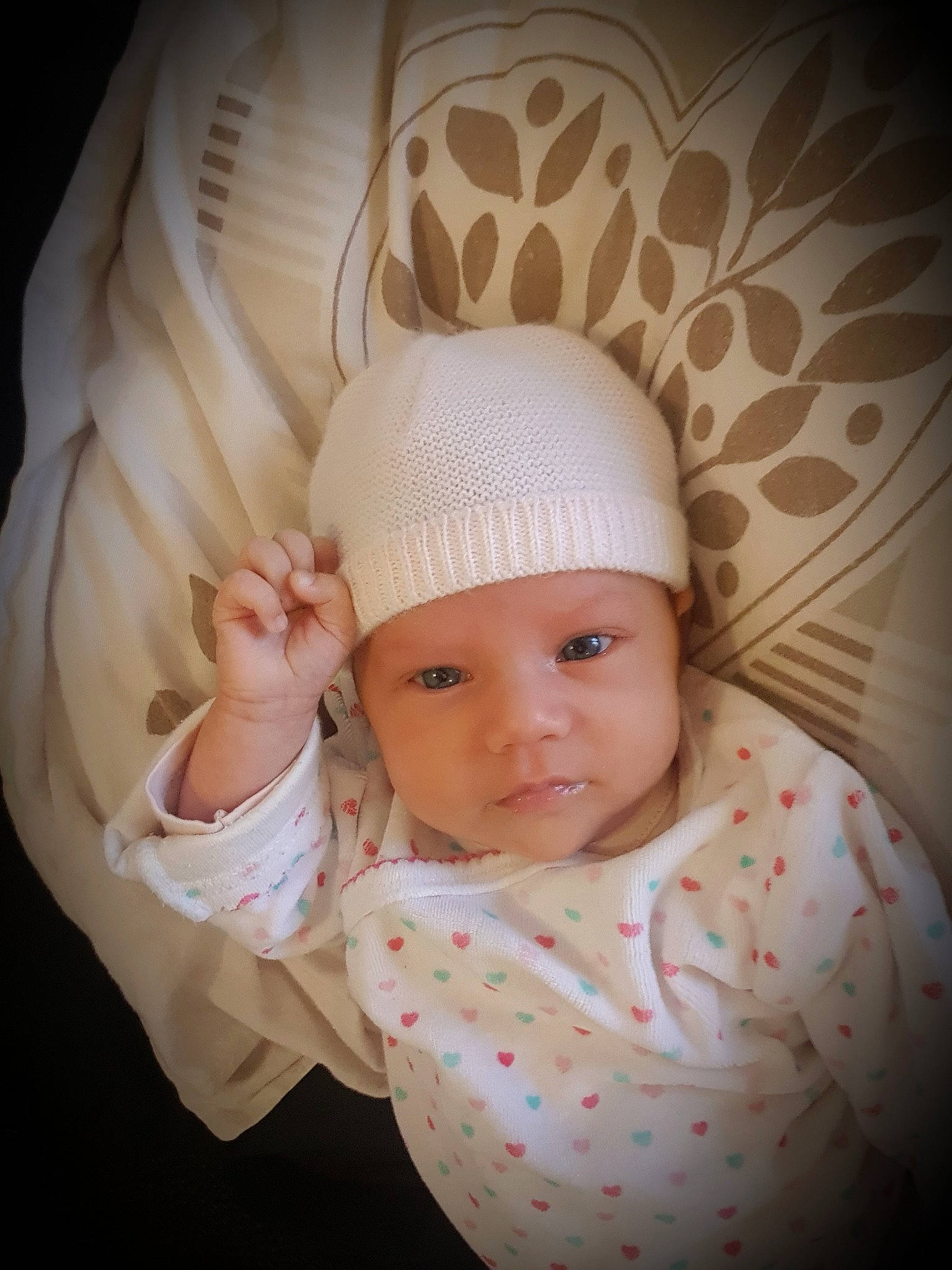 Lovaïna a rejoint le concours — aidez-le/la à gagner de superbes lots ! baby, baby_sleeping, bonnet, cheek, child, eye, face, head, headgear, headwear, person, photography, pink, product, skin, toddler