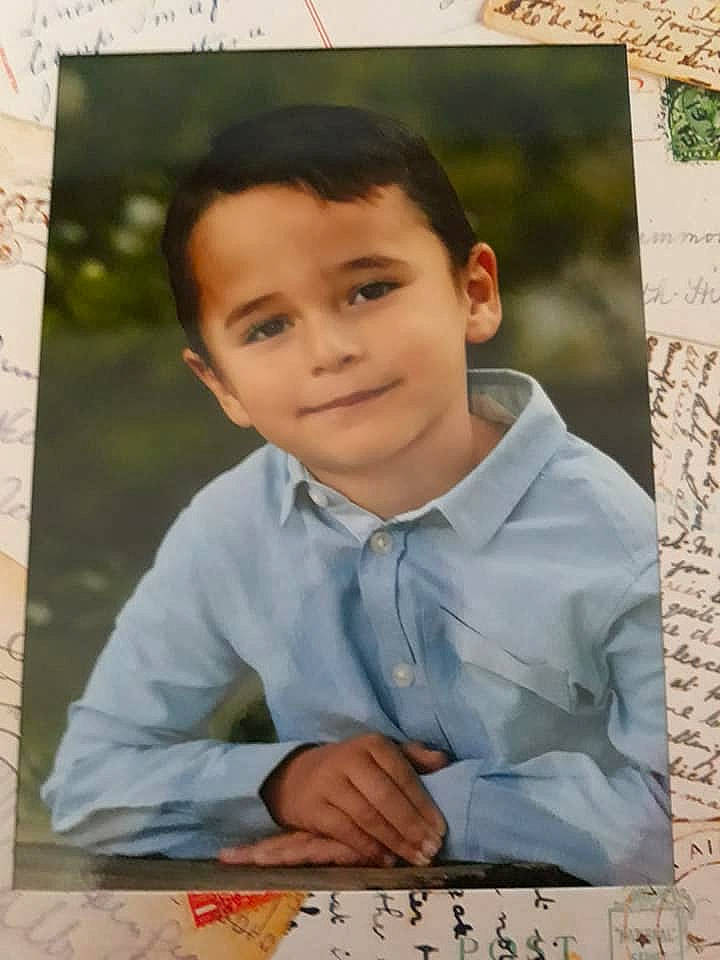 Youness participe au concours pour gagner de l'argent avec cette photo : adaptation, art, calendar, child, person, portrait