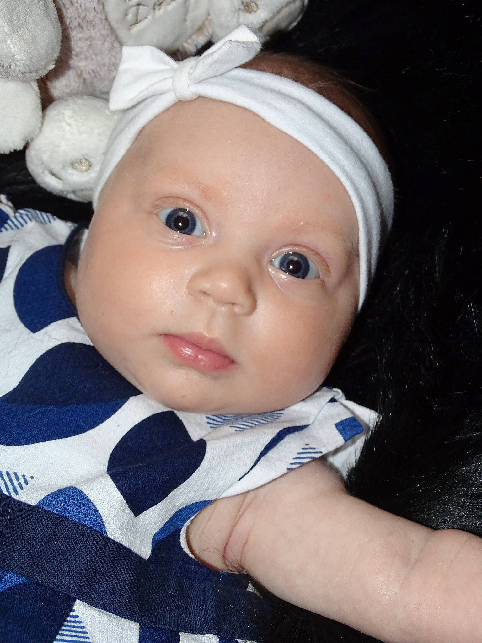 Mayline a rejoint le concours — aidez-le/la à gagner de superbes lots ! baby, baby_products, cheek, child, eye, face, head, headgear, lip, nose, person, skin, toddler