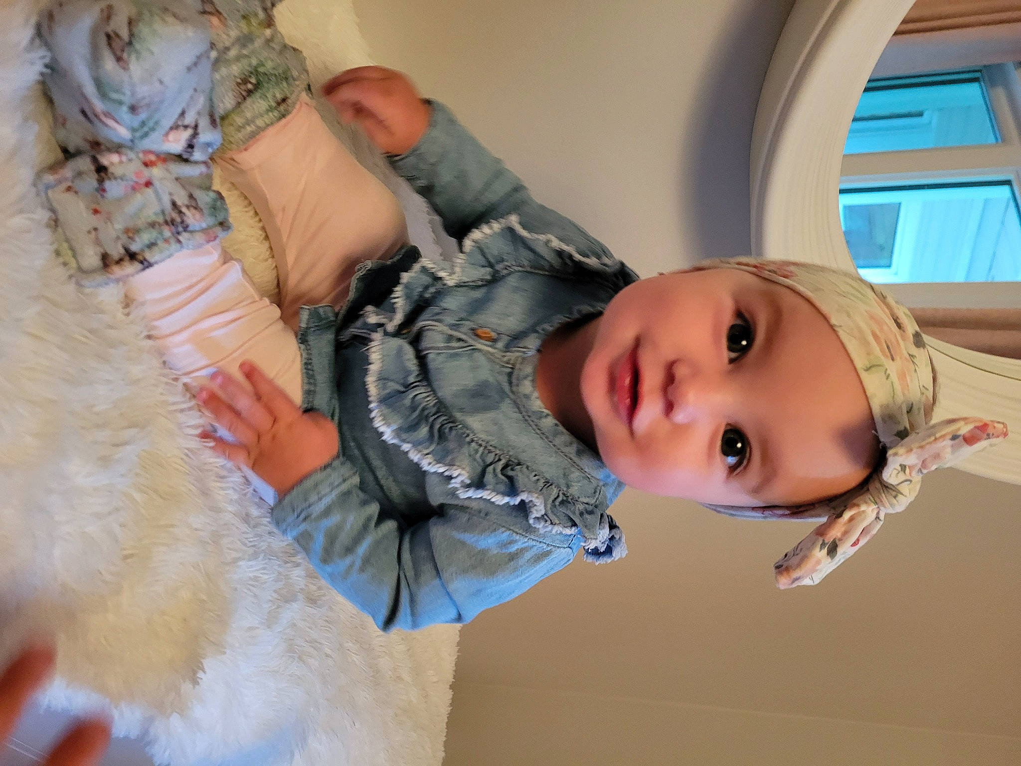 Lexie participe au concours pour gagner de l'argent avec cette photo : child, comfort, denim, eyelash, eyewear, fashion, fashion_accessory, fashion_design, fur, happy, headgear, joint, outerwear, pattern, person, room, shoulder, skin, smile, textile