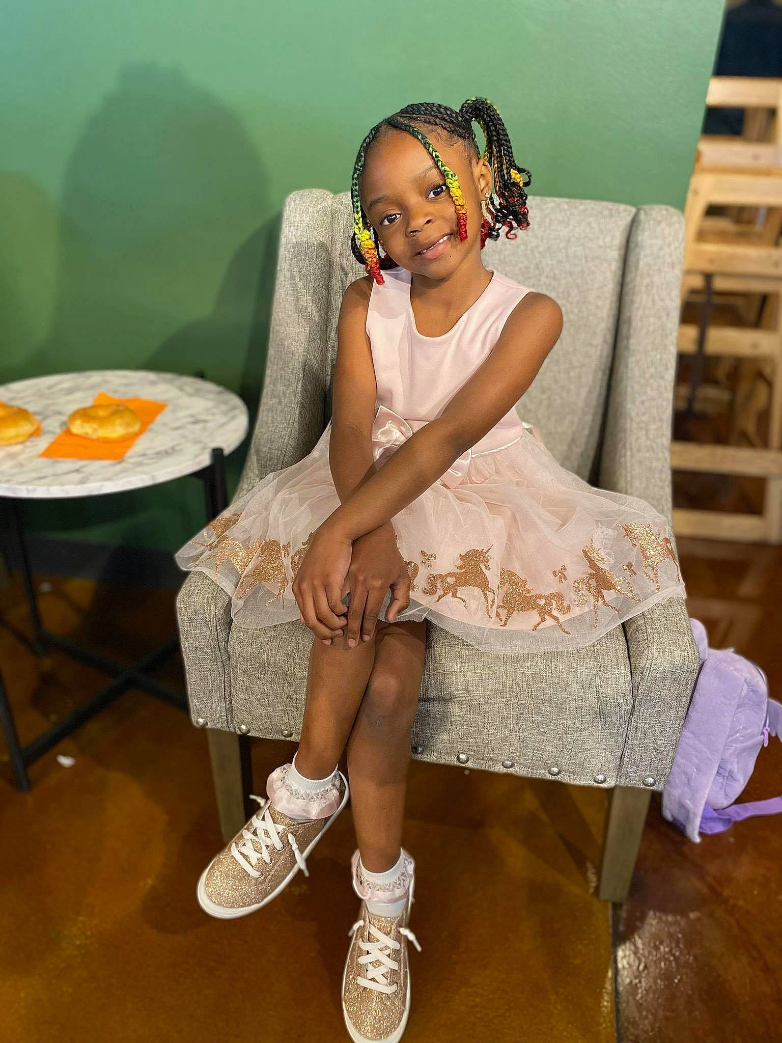 Seven is registered to the contest to win money with this photo: chair, comfort, dress, event, fashion_accessory, fashion_design, flash_photography, fun, happy, headpiece, human_leg, jewellery, joy, knee, leisure, person, room, shoe, sitting, smile