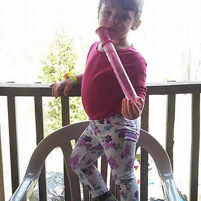 Amelia Rose is registered to the contest to win money with this photo: