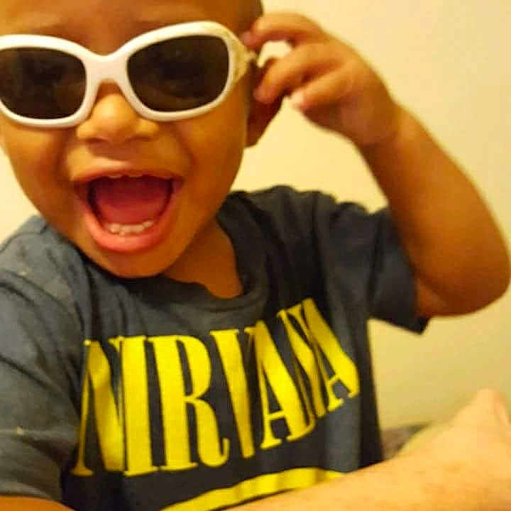 Eli joined the competition — help win amazing prizes! child, cool, ear, eyewear, finger, fun, girl, glasses, hand, happiness, mouth, product, selfie, smile, sunglasses, t_shirt, toddler, vision_care, yellow