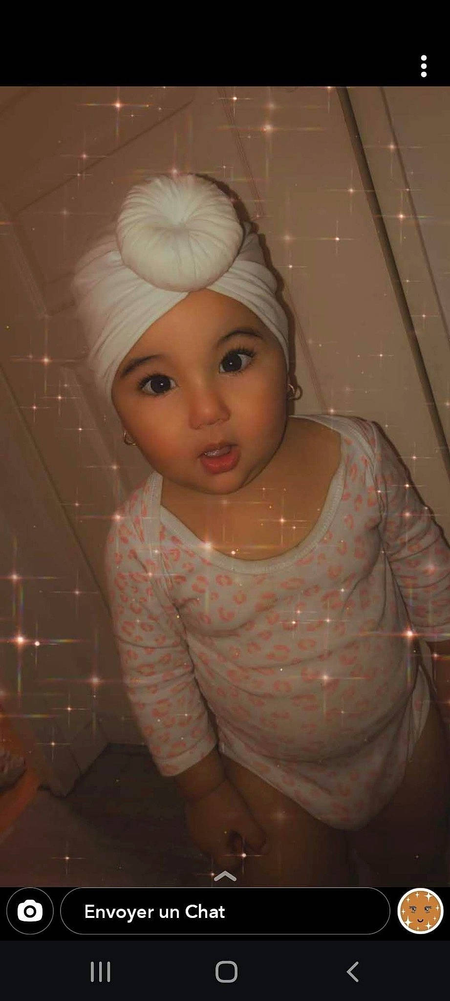 Ynaïa participe au concours pour gagner de l'argent avec cette photo : art, bridal_accessory, cap, dress, eye, eyebrow, eyelash, face, fashion_accessory, fashion_design, flash_photography, hair_accessory, head, headpiece, headwear, human_body, jewellery, lip, person, sculpture