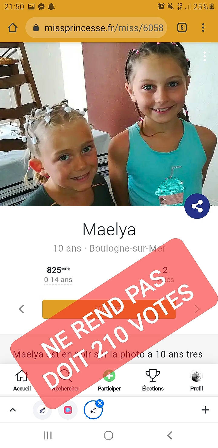 Mélina a rejoint le concours — aidez-le/la à gagner de superbes lots ! advertising, beauty, brand, child, facial_expression, font, happy, human, joy, logo, online_advertising, organ, people, person, photo_caption, poster, product, room, smile, sunglasses