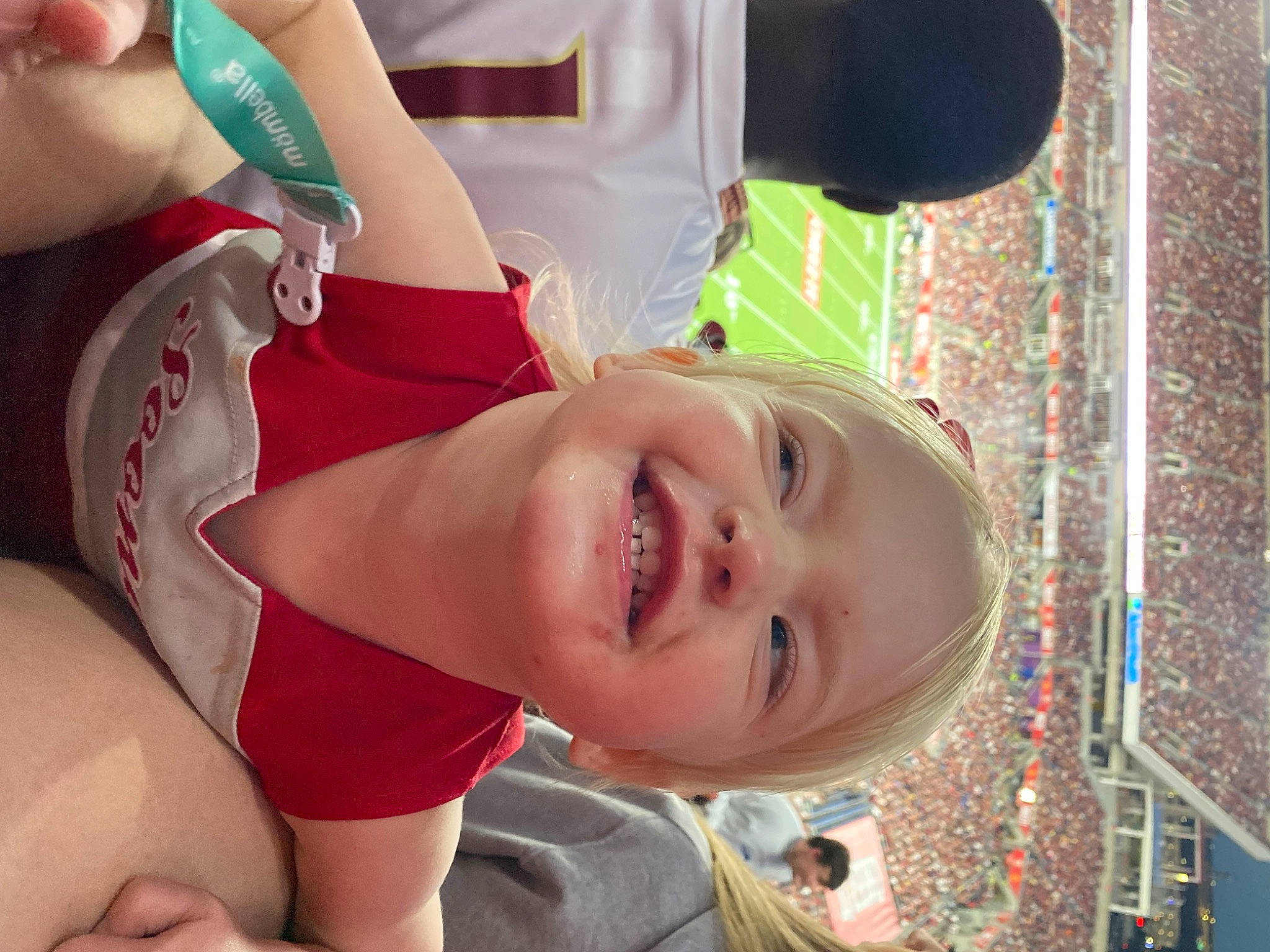 Lulu is registered to the contest to win money with this photo: chest, child, elbow, fun, gesture, happy, human_leg, joy, laugh, leisure, lip, mouth, nail, neck, person, play, recreation, smile, thigh, throat