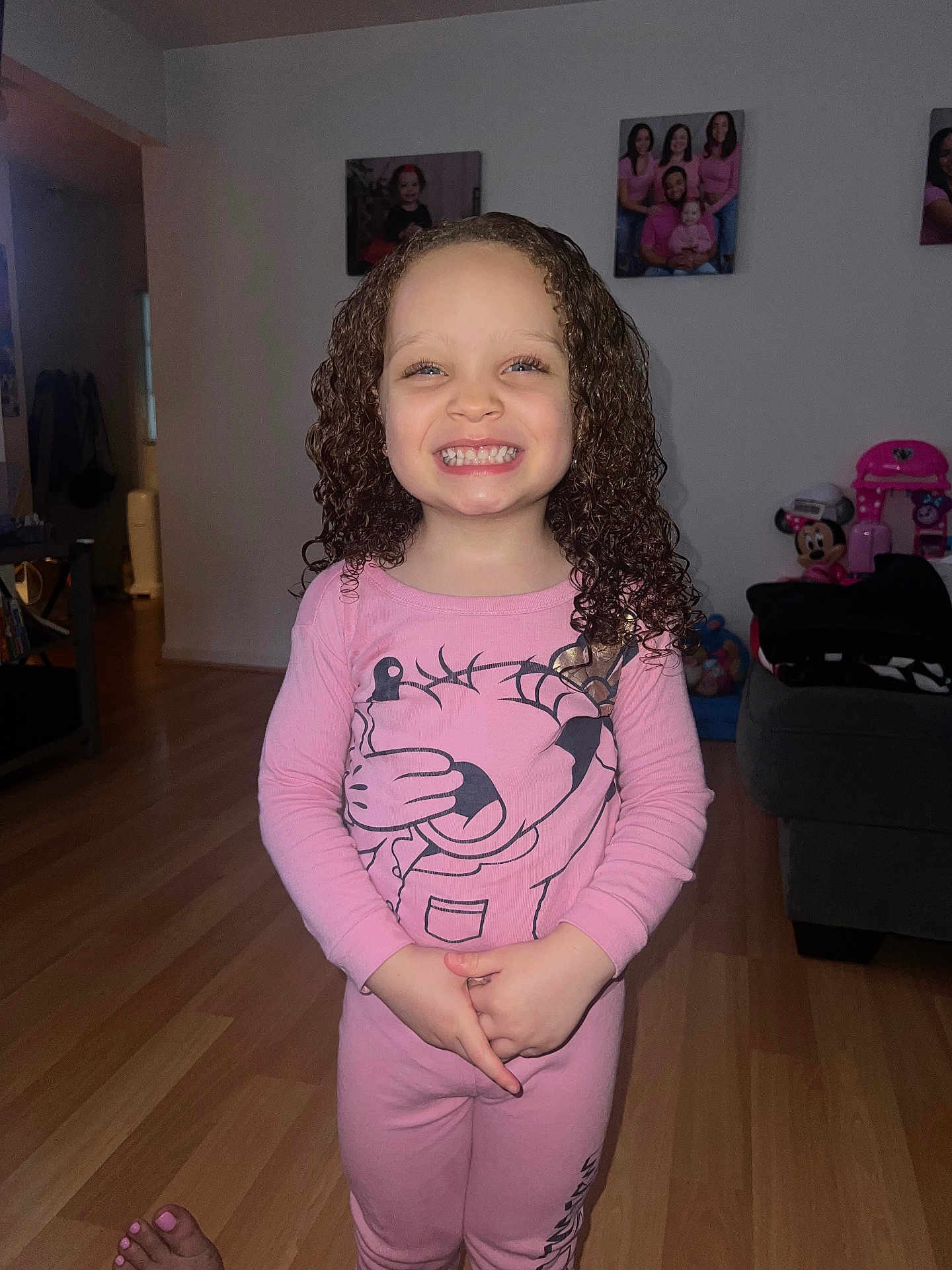 Gianna is registered to the contest to win money with this photo: architecture, building, child, clothing, face, female, furniture, girl, happy, head, indoors, interiordesign, livingroom, longsleeve, person, photography, portrait, room, sleeve, wood