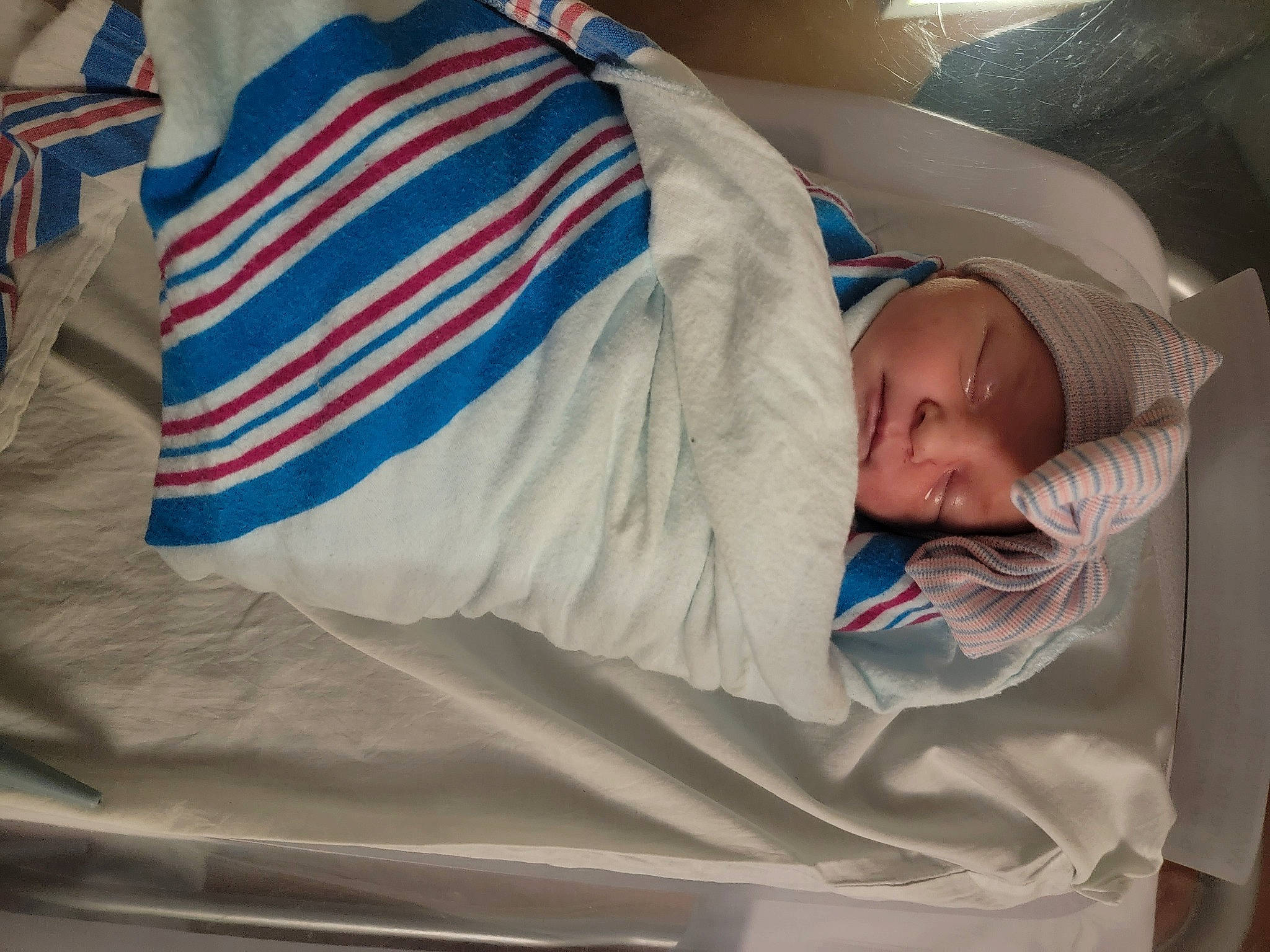 Judy joined the competition — help win amazing prizes! baby, baby_products, baby_safety, baby_sleeping, bedding, bedtime, carmine, child, childbirth, comfort, event, flag_of_the_united_states, headwear, hospital, hospital_bed, infant_bed, linens, medical, nap, person