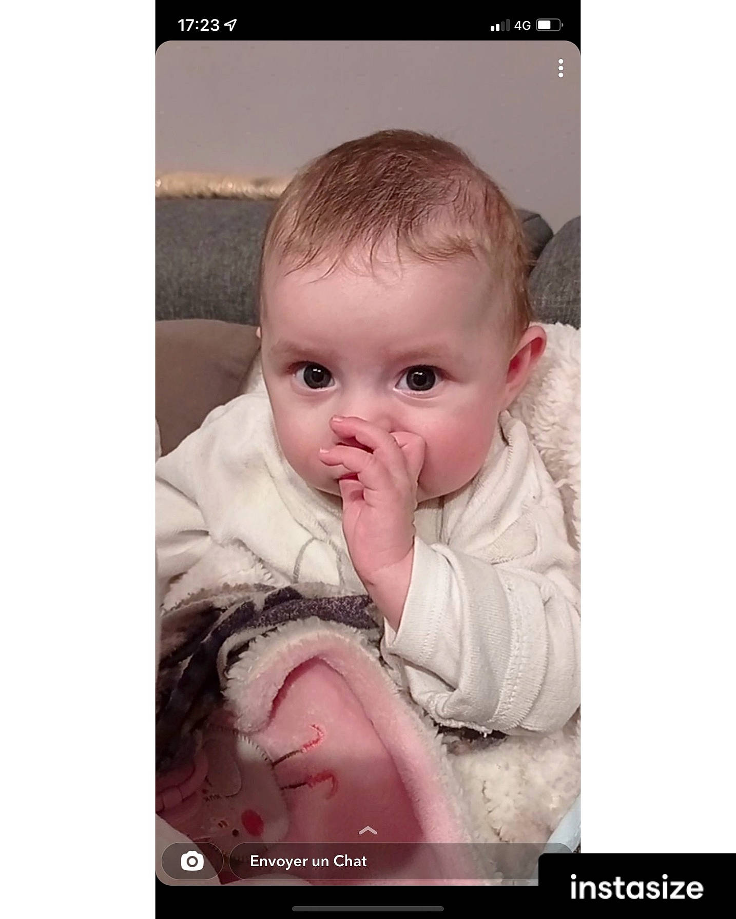 Loonaya participe au concours pour gagner de l'argent avec cette photo : baby, baby_toddler_clothing, comfort, ear, eye, eyebrow, eyelash, face, facial_expression, finger, flash_photography, gesture, happy, iris, jaw, lip, mouth, nose, person, sleeve