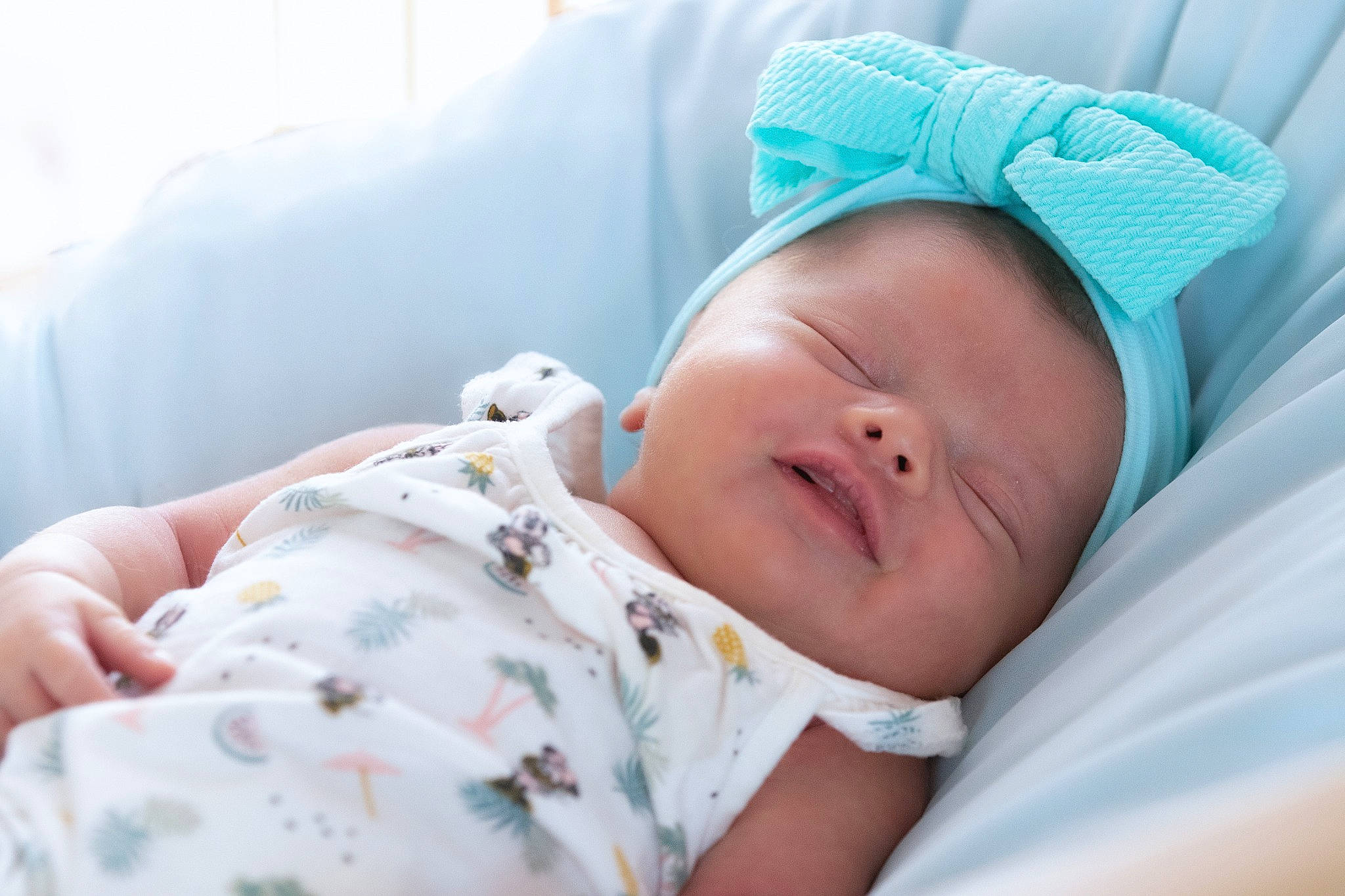 éléa participe au concours pour gagner de l'argent avec cette photo : baby, baby_sleeping, bedtime, birth, cheek, child, childbirth, nap, nose, person, skin, sleep, toddler