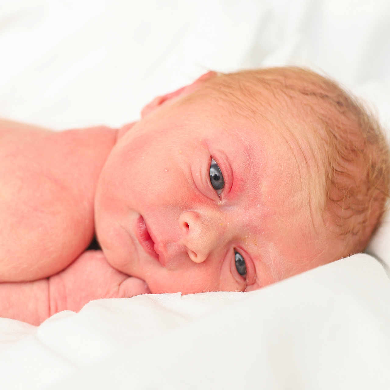 Kaidan is registered to the contest to win money with this photo: baby, blanket, child, closeup, cute, eyes, face, fresh, human, infant, lying_down, newborn, newborn_baby, peaceful, portrait, resting, skin, sleepy, soft, young
