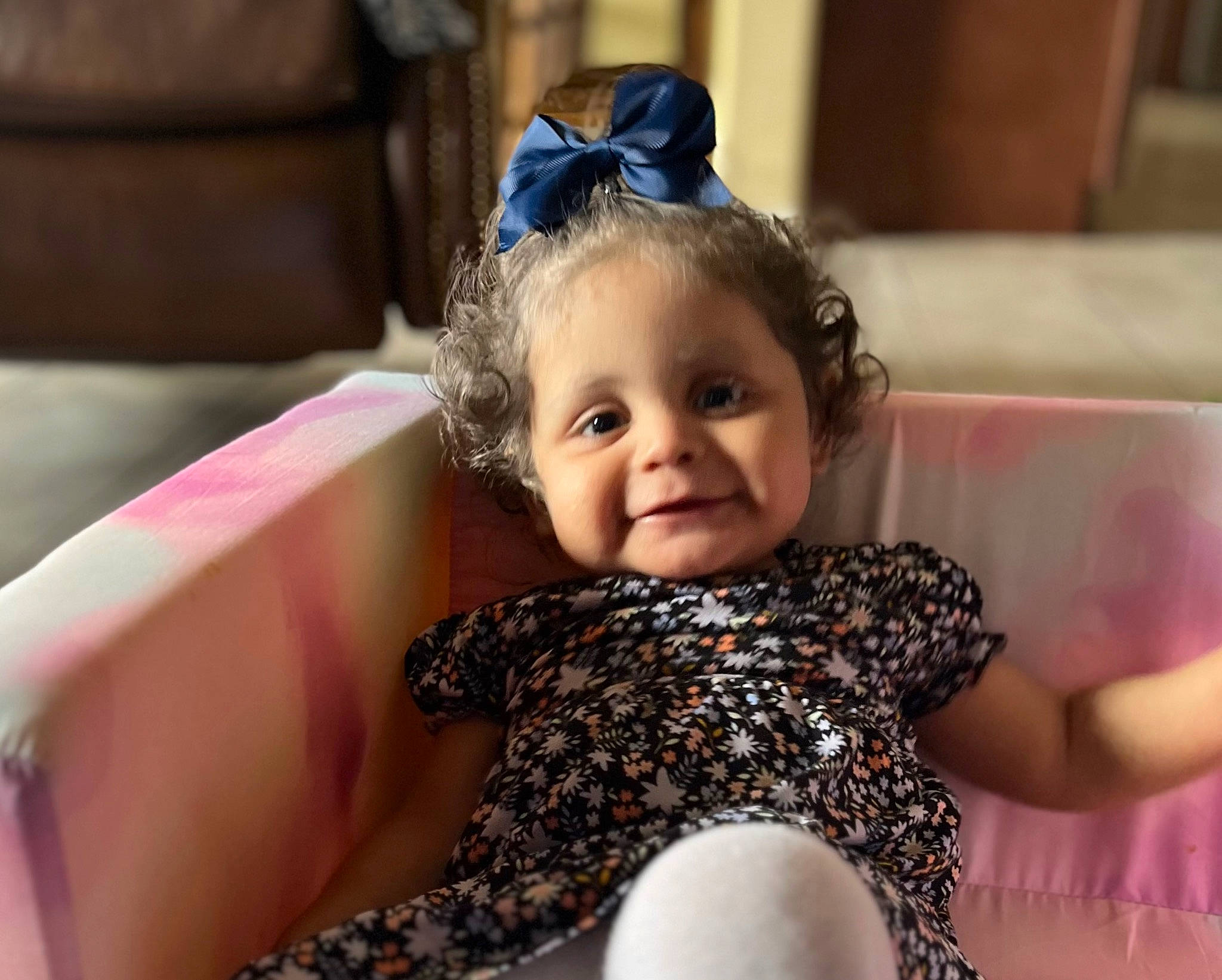 Genesis is registered to the contest to win money with this photo: baby_toddler_clothing, cheek, child, eye, eyebrow, eyelash, face, flash_photography, fun, goggles, happy, head, iris, joy, neck, pattern, person, skin, smile, sunglasses