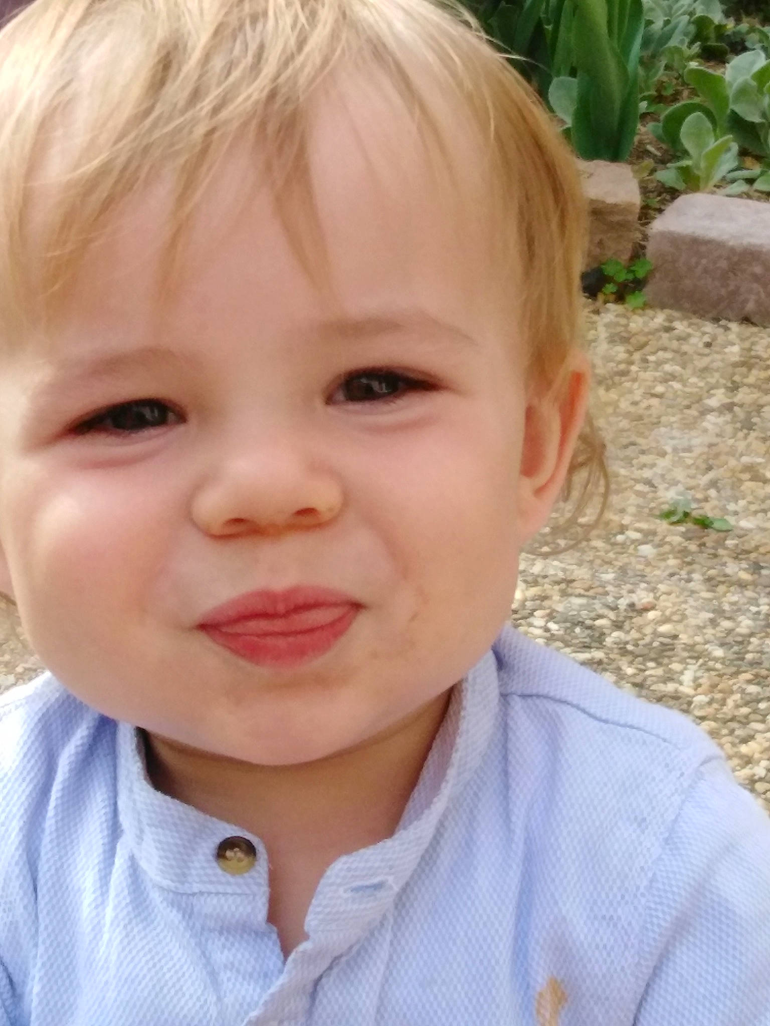 Ayden a rejoint le concours — aidez-le/la à gagner de superbes lots ! baby, blond, cheek, child, chin, close_up, eye, eyebrow, face, facial_expression, forehead, hair, hairstyle, head, lip, male, nose, person, skin, smile