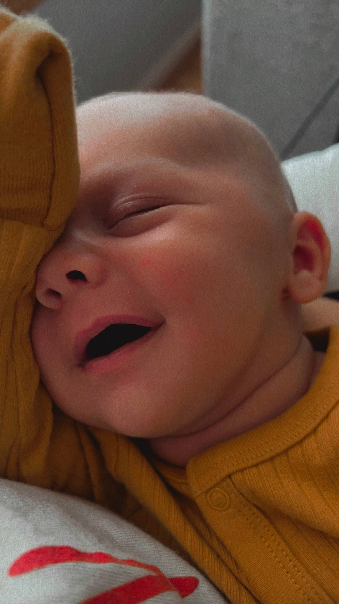 Beau is registered to the contest to win money with this photo: baby, cheek, chin, comfort, ear, eye, eyebrow, eyelash, finger, forehead, gesture, happy, head, iris, lip, mouth, neck, nose, person, skin