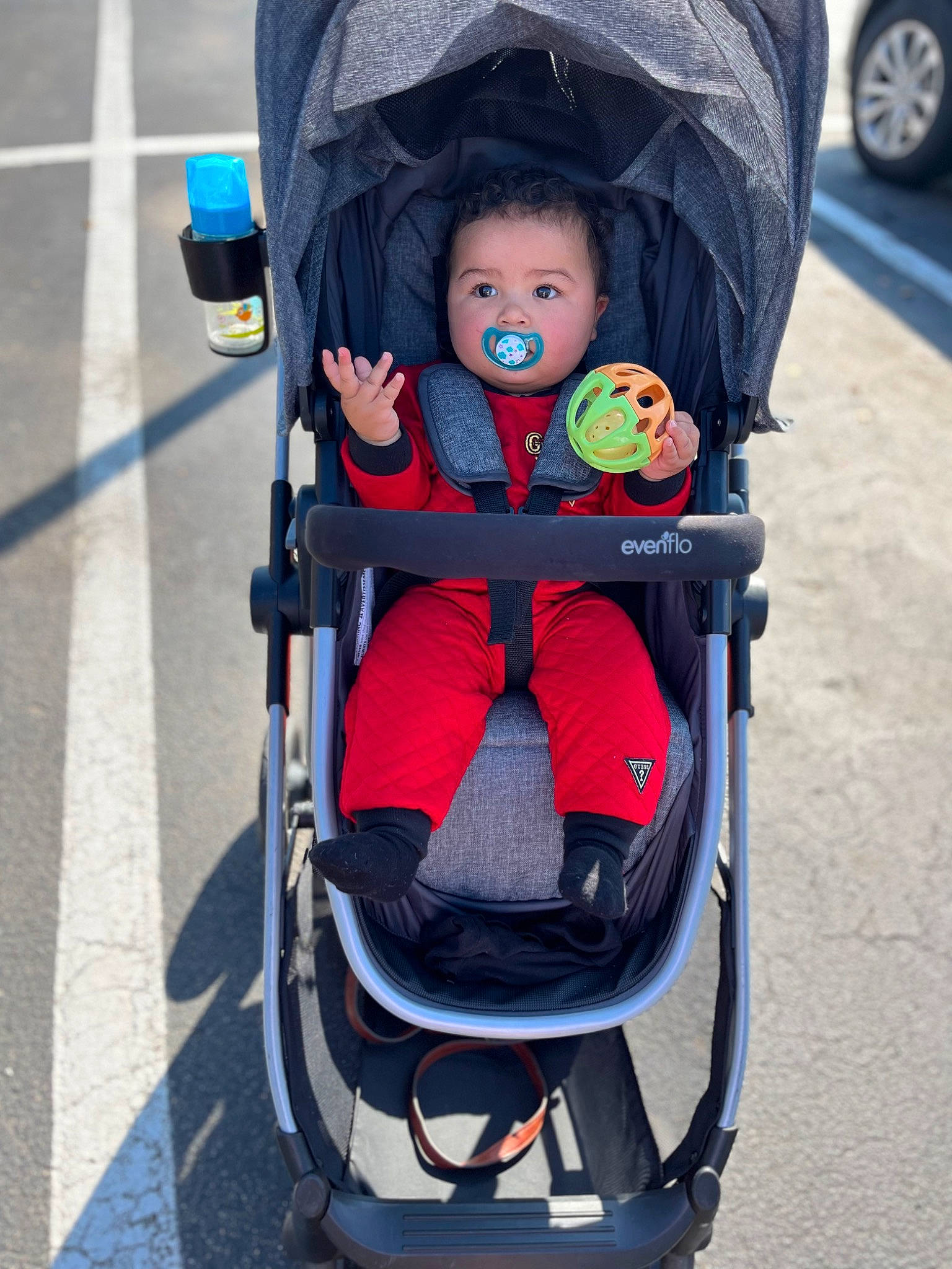 Wesley Javier Marti Ramos joined the competition — help win amazing prizes! auto_part, baby, baby_carriage, baby_products, baby_safety, bag, black, child, comfort, electric_blue, fun, person, photograph, sitting, snapshot, tire, toddler, travel, vehicle, wheel