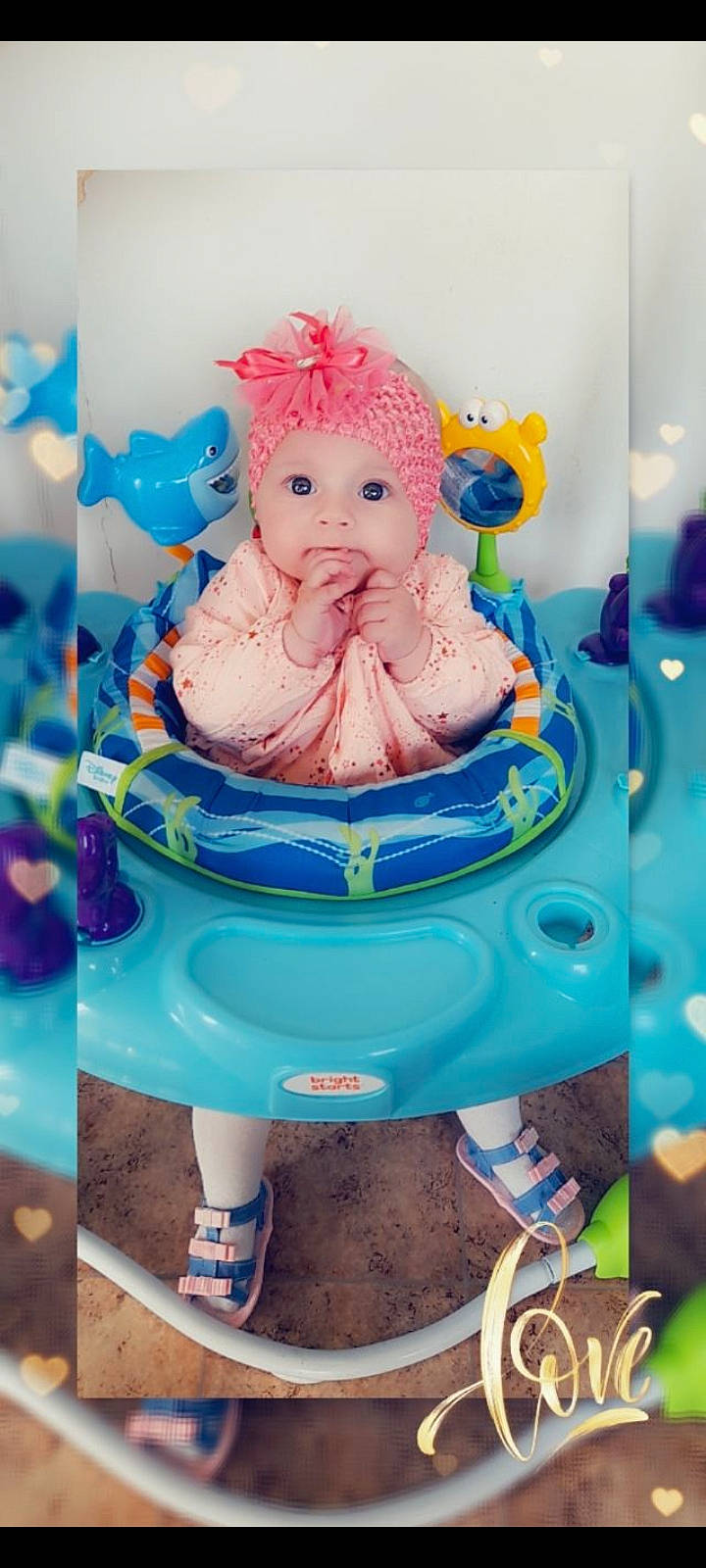 Lyhana a rejoint le concours — aidez-le/la à gagner de superbes lots ! action_figure, aqua, baby_products, baby_toys, bathing, blue, child, doll, electric_blue, fictional_character, figurine, fun, headwear, leisure, magenta, person, pink, plastic, purple, riding_toy