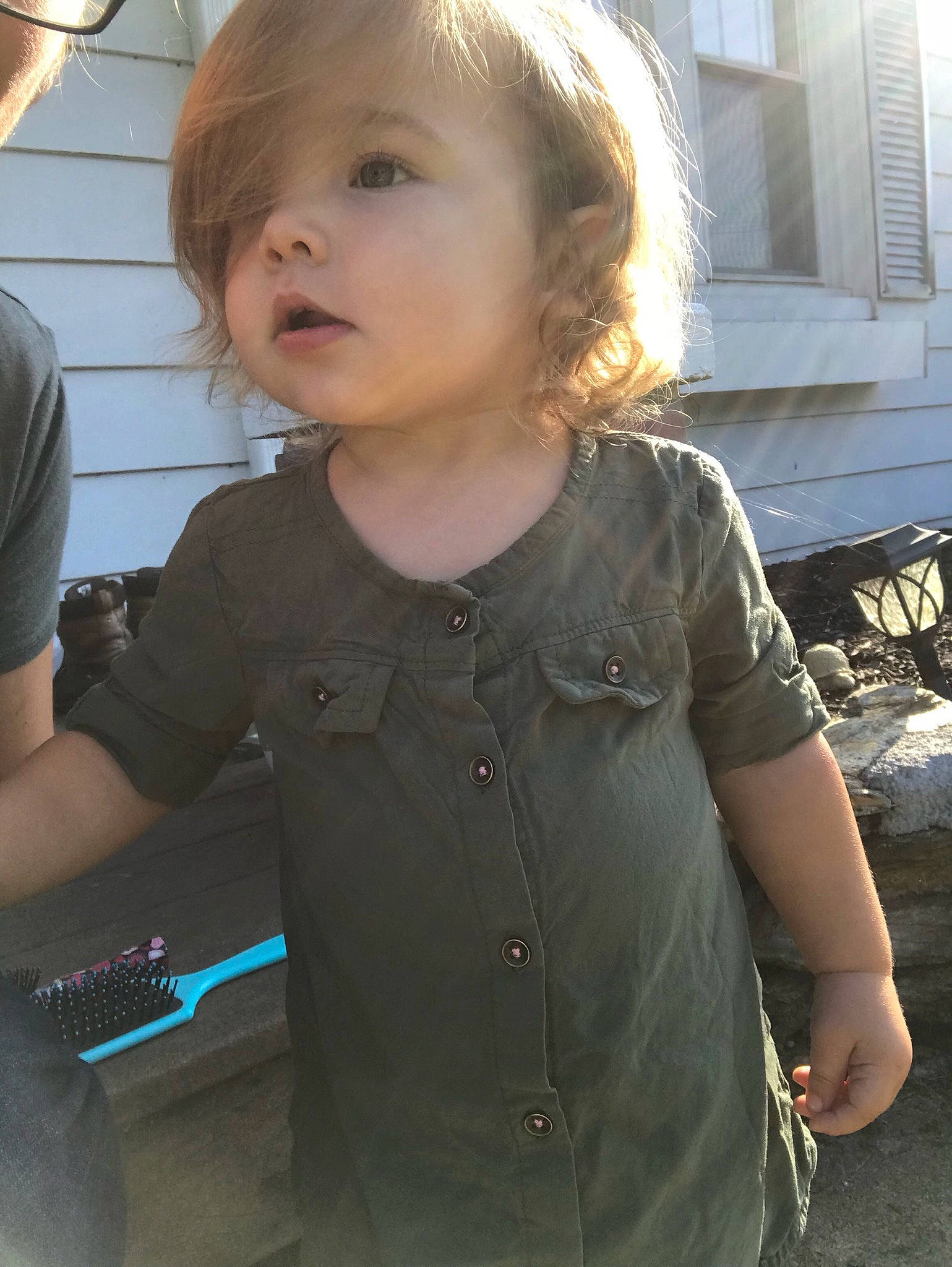 Rylin is registered to the contest to win money with this photo: blond, brown_hair, child, fun, girl, hair, hair_coloring, hairstyle, human_hair_color, long_hair, neck, outerwear, person, shoulder, skin, smile