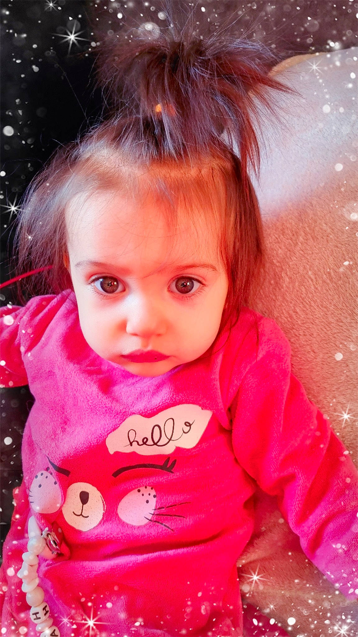 Hannah a rejoint le concours — aidez-le/la à gagner de superbes lots ! baby_toddler_clothing, bangs, beauty, cheek, child, chin, dress, eyebrow, eyelash, face, happy, iris, lip, magenta, nose, outerwear, person, pink, skin, sleeve