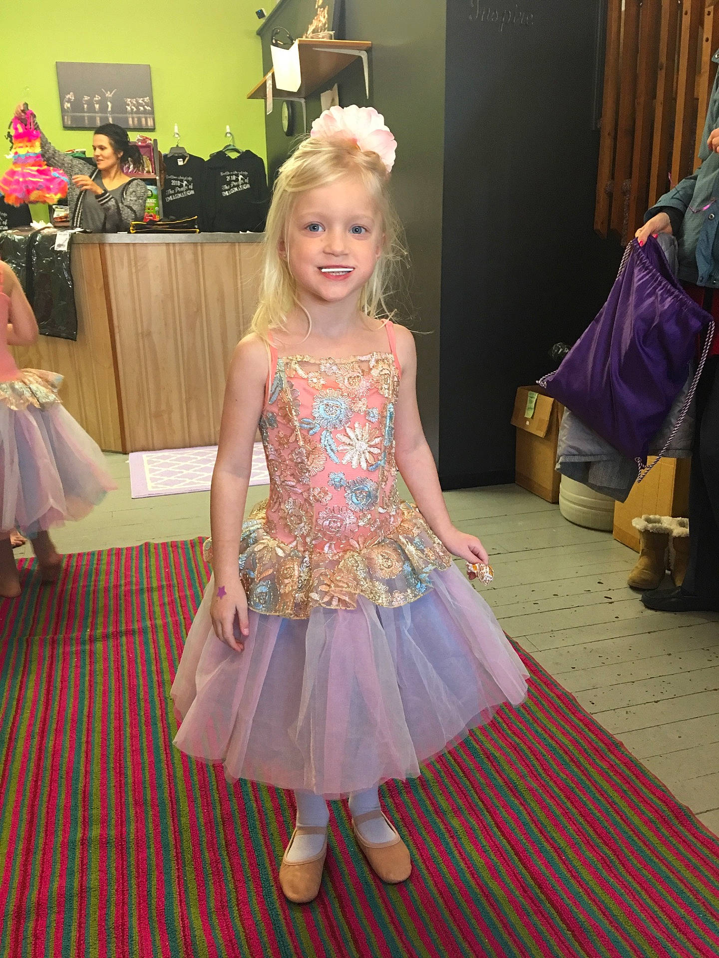 Aubrey joined the competition — help win amazing prizes! art, design, fun, girl, person, pink, purple, textile