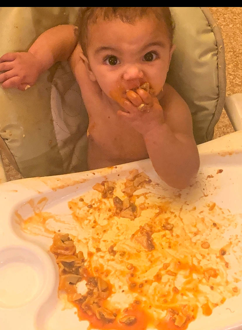 Caylin is registered to the contest to win money with this photo: child, comfort_food, cuisine, dish, eating, food, person, side_dish