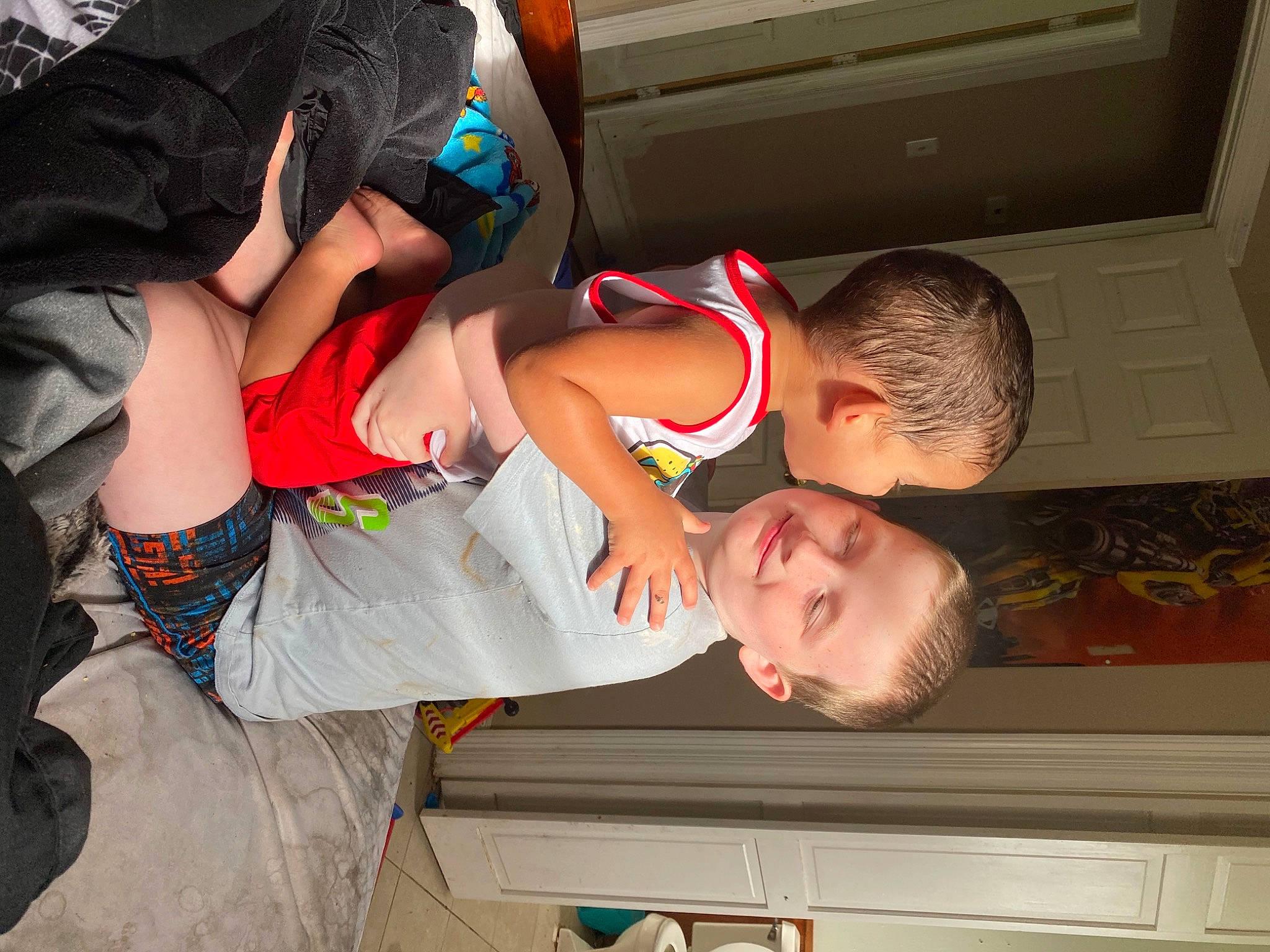 Romeo G. is registered to the contest to win money with this photo: fun, joy, person