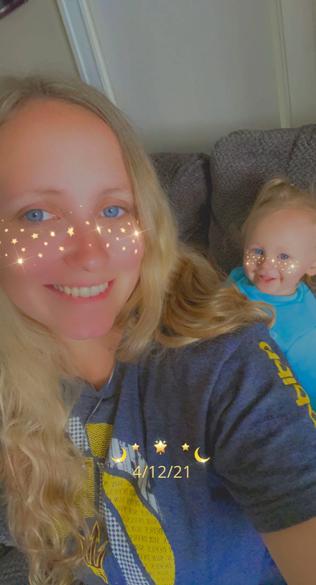 Adaleigh is registered to the contest to win money with this photo: cheek, ear, eye, eyebrow, eyelash, eyewear, face, forehead, hair, happy, head, iris, jaw, joy, lip, mouth, neck, nose, organ, person