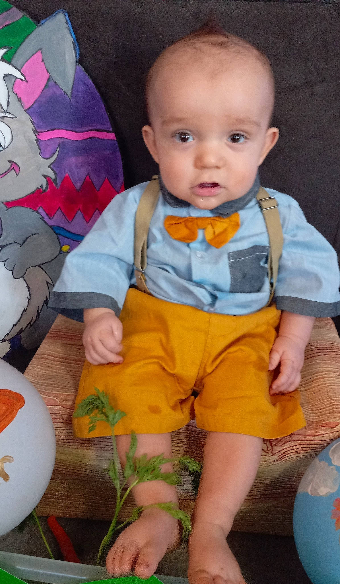 Ender is registered to the contest to win money with this photo: arm, baby_toddler_clothing, cheek, facial_expression, hairstyle, head, leg, mouth, orange, person, pink, product, shirt, shorts, skin, sleeve, t_shirt, textile, toddler, white