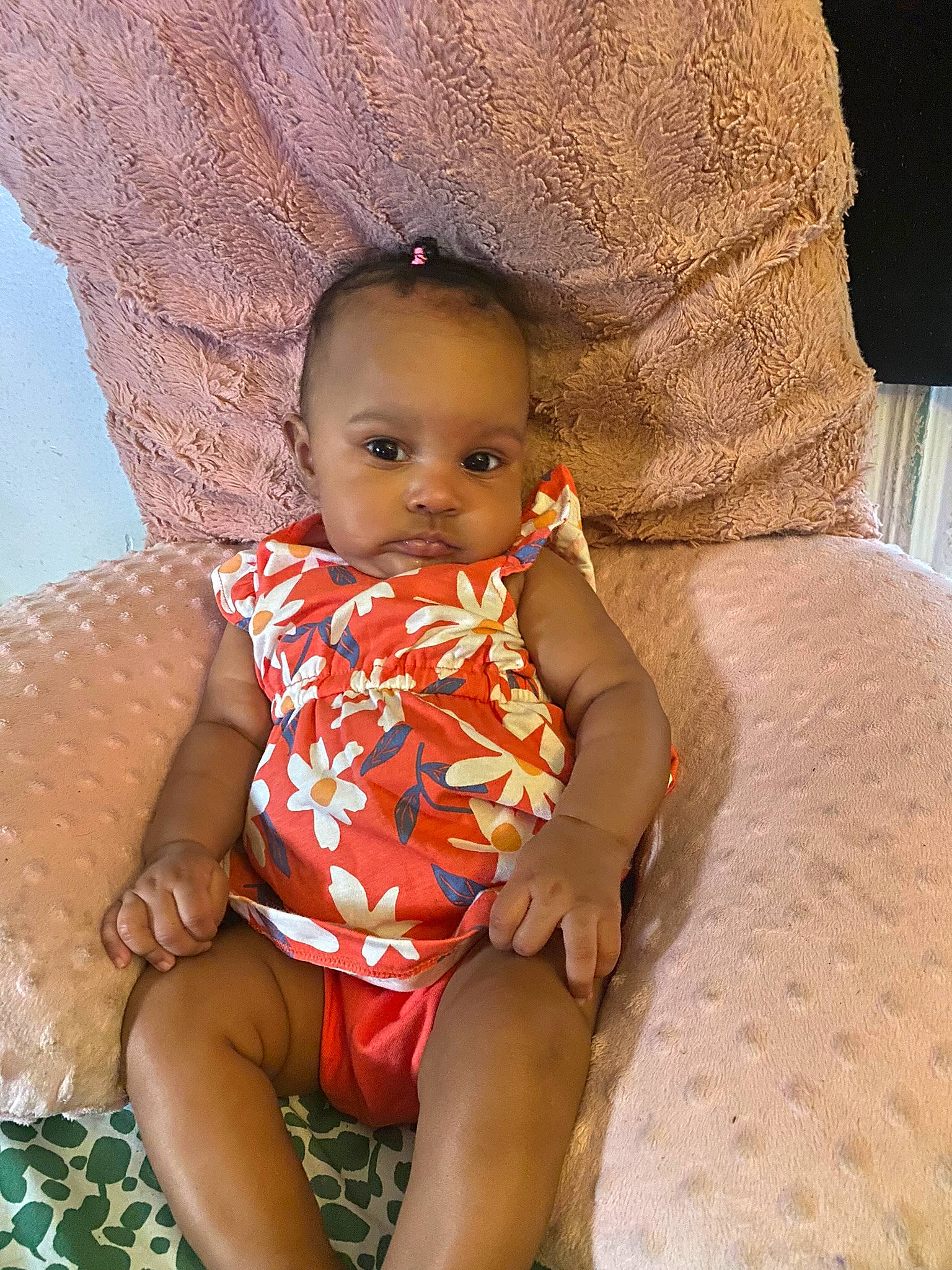 Leiloni is registered to the contest to win money with this photo: arm, baby, baby_toddler_clothing, cheek, chest, chin, comfort, eye, face, finger, happy, iris, leg, mouth, neck, person, skin, stomach, thigh, toddler