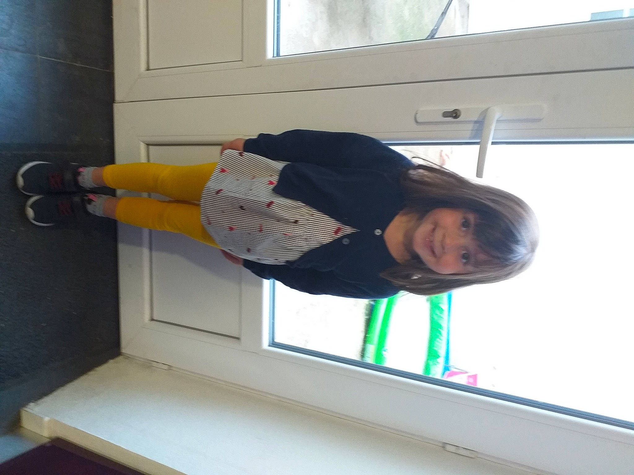 Mylena a rejoint le concours — aidez-le/la à gagner de superbes lots ! joy, person