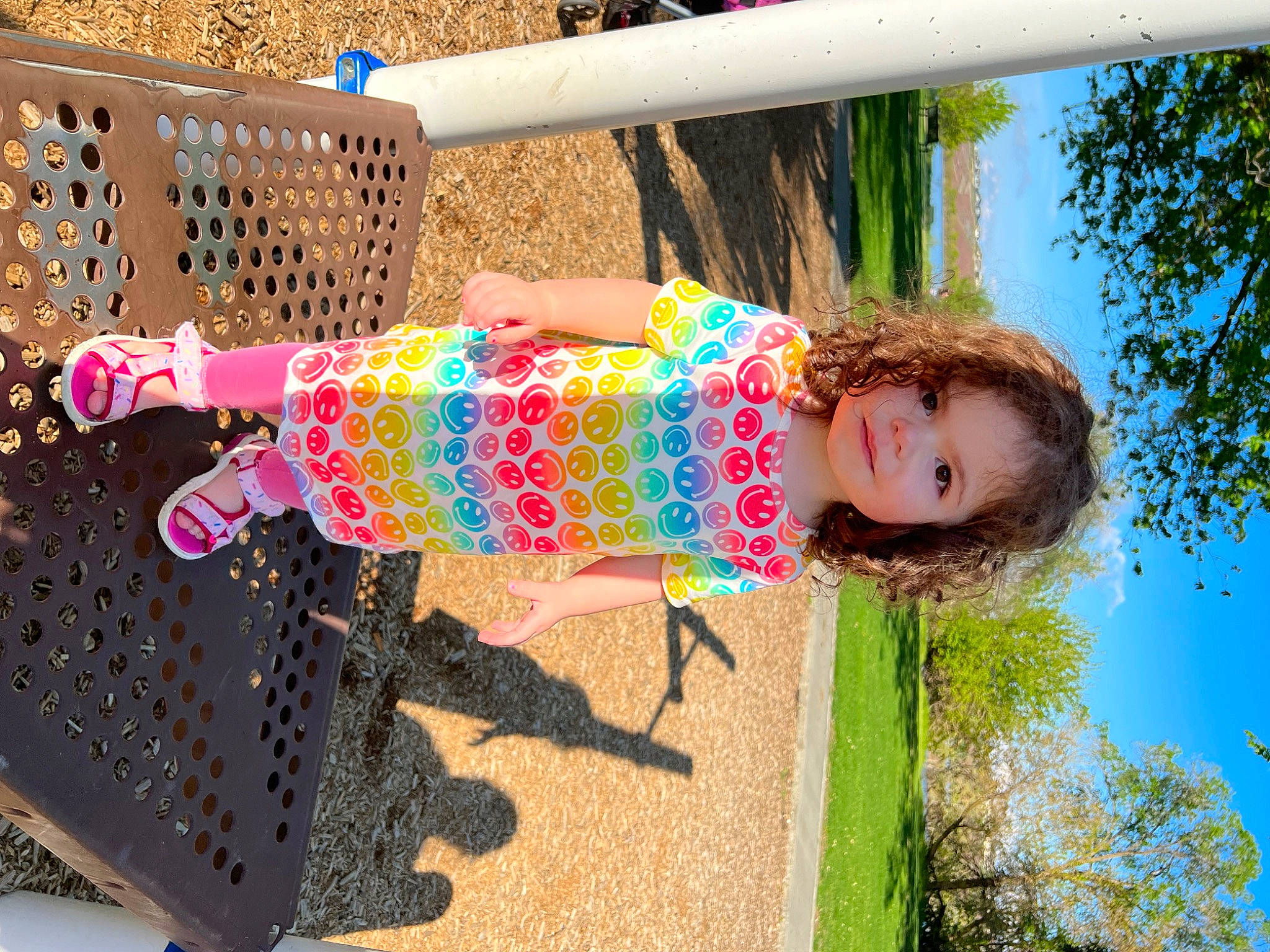 Mariana is registered to the contest to win money with this photo: adaptation, baby_toddler_clothing, child, fun, grass, happy, human_leg, leisure, magenta, pattern, people_in_nature, person, pink, plant, play, recreation, sky, summer, toddler, tree