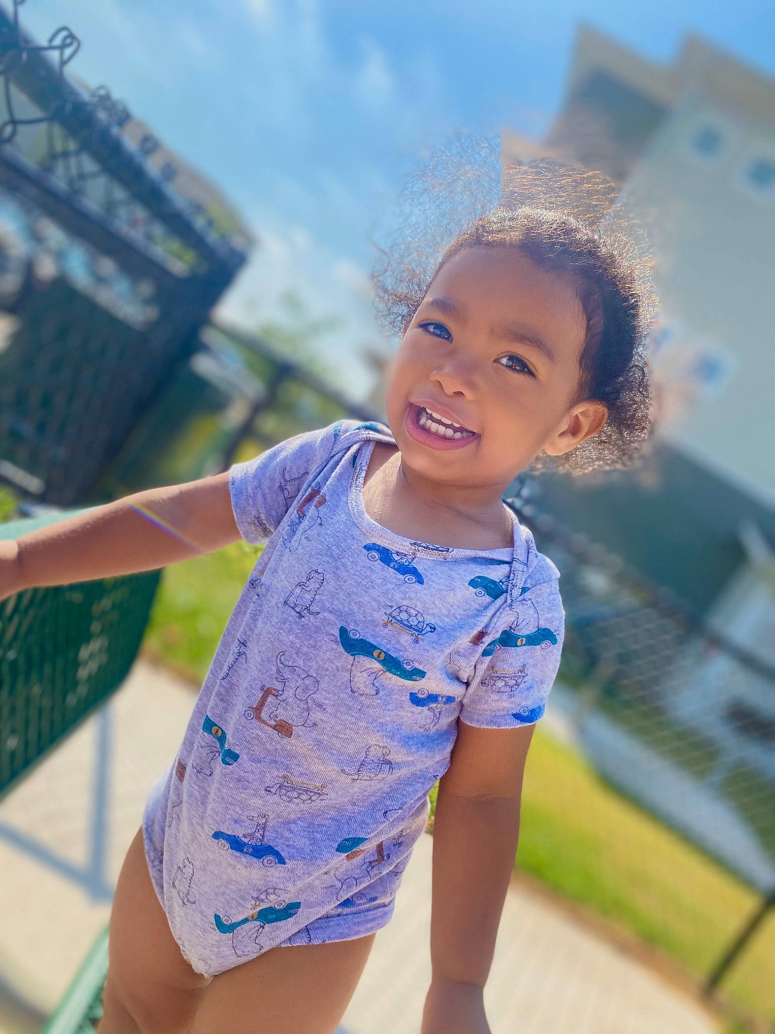 Zayvion is registered to the contest to win money with this photo: black_hair, blond, city, cloud, electric_blue, face, fashion_design, flash_photography, grass, happy, human_leg, joy, leisure, person, recreation, shoulder, skin, sky, smile, thigh