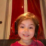 Anais a rejoint le concours — aidez-le/la à gagner de superbes lots !