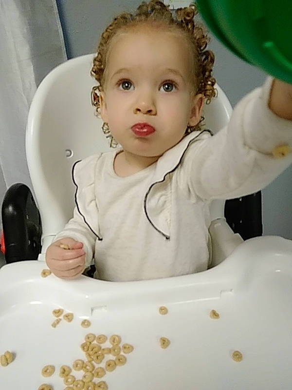 Desleigh joined the competition — help win amazing prizes! arm, baby_toddler_clothing, cheek, ear, eye, eyebrow, eyelash, face, gesture, hair, hairstyle, happy, head, human_body, neck, nose, person, product, skin, sleeve