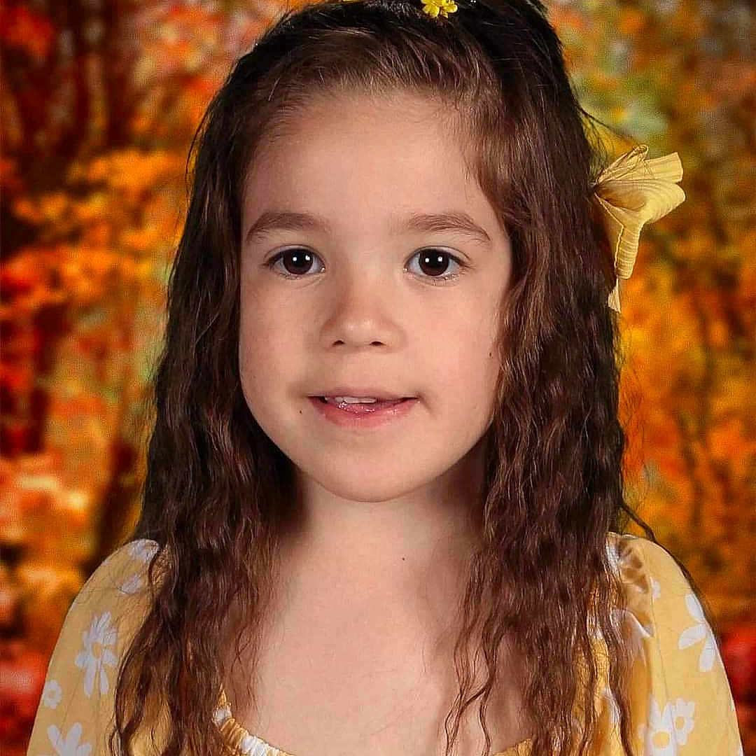 Sierra is registered to the contest to win money with this photo: blonde, braid, brownhair, child, curlyhair, face, female, girl, hair, happy, head, person, photography, portrait, smile