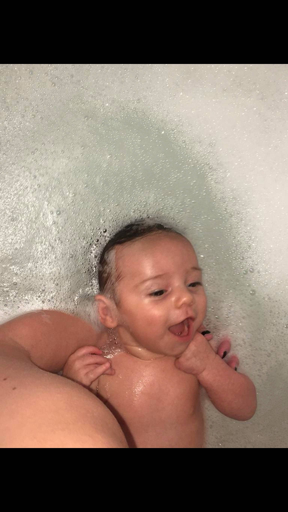 Franco is registered to the contest to win money with this photo: baby, baby_bathing, bathing, cheek, chest, child, eye, face, fun, hand, head, lip, mouth, neck, nose, person, photography, skin, smile, toddler