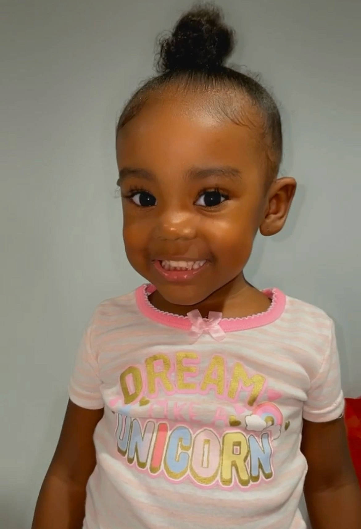 Sanai joined the competition — help win amazing prizes! arm, baby_toddler_clothing, cheek, child, chin, eyebrow, eyelash, fashion_design, forehead, happy, iris, joy, lip, mouth, neck, nose, person, skin, sleeve, smile