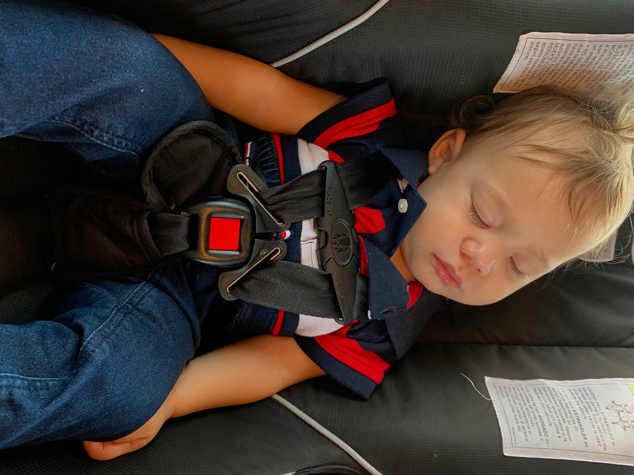 Devaughn is registered to the contest to win money with this photo: auto_part, automotive_design, baby_carriage, baby_products, car_seat, carmine, child, comfort, elbow, human_body, human_leg, joint, knee, lap, nail, person, sitting, sleeve, sorrow, thigh