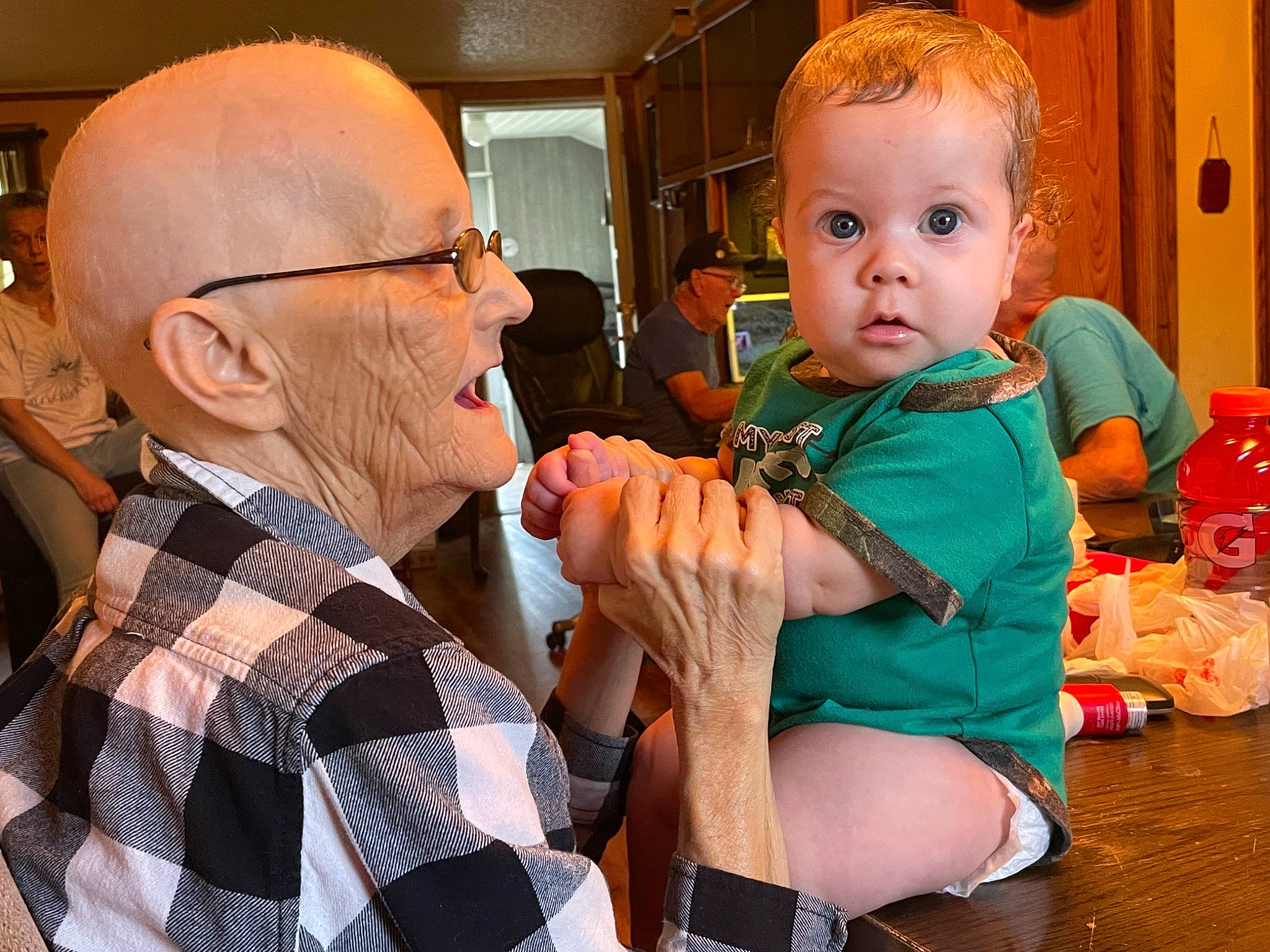 Motley joined the competition — help win amazing prizes! baby, baby_toddler_clothing, chair, child, conversation, event, eyewear, fun, happy, headwear, iris, mouth, pattern, person, plaid, room, sharing, sitting, skin, surprise