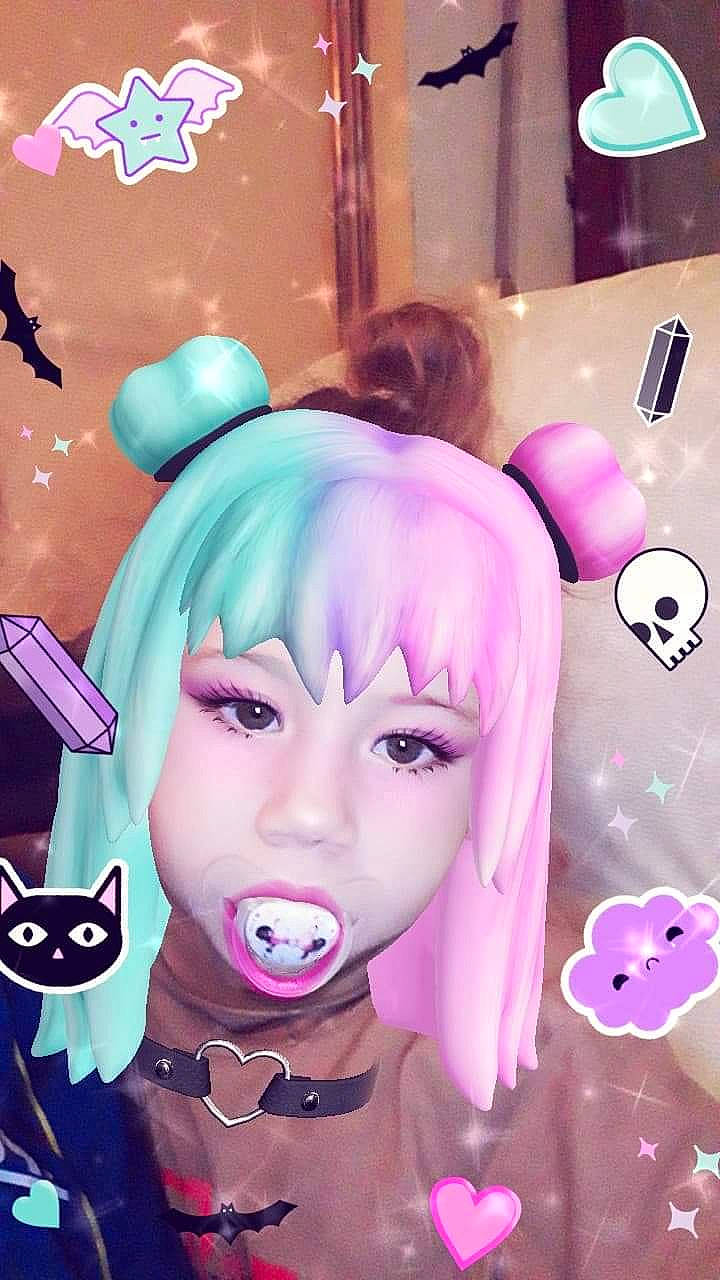 My Baby a rejoint le concours — aidez-le/la à gagner de superbes lots ! animation, anime, art, cartoon, cheek, comics, fiction, fictional_character, headwear, illustration, mouth, person, pink, style