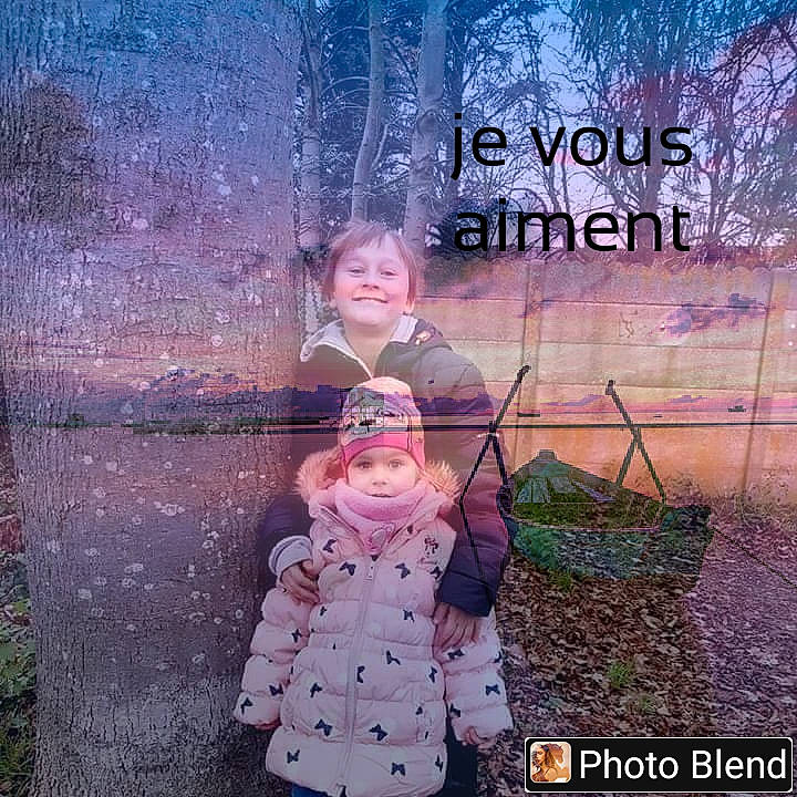 Zoé participe au concours pour gagner de l'argent avec cette photo : baby_toddler_clothing, child, cool, facial_expression, freezing, friendship, fun, grass, happy, headwear, joy, magenta, morning, people_in_nature, person, pink, plant, purple, tints_and_shades, toddler