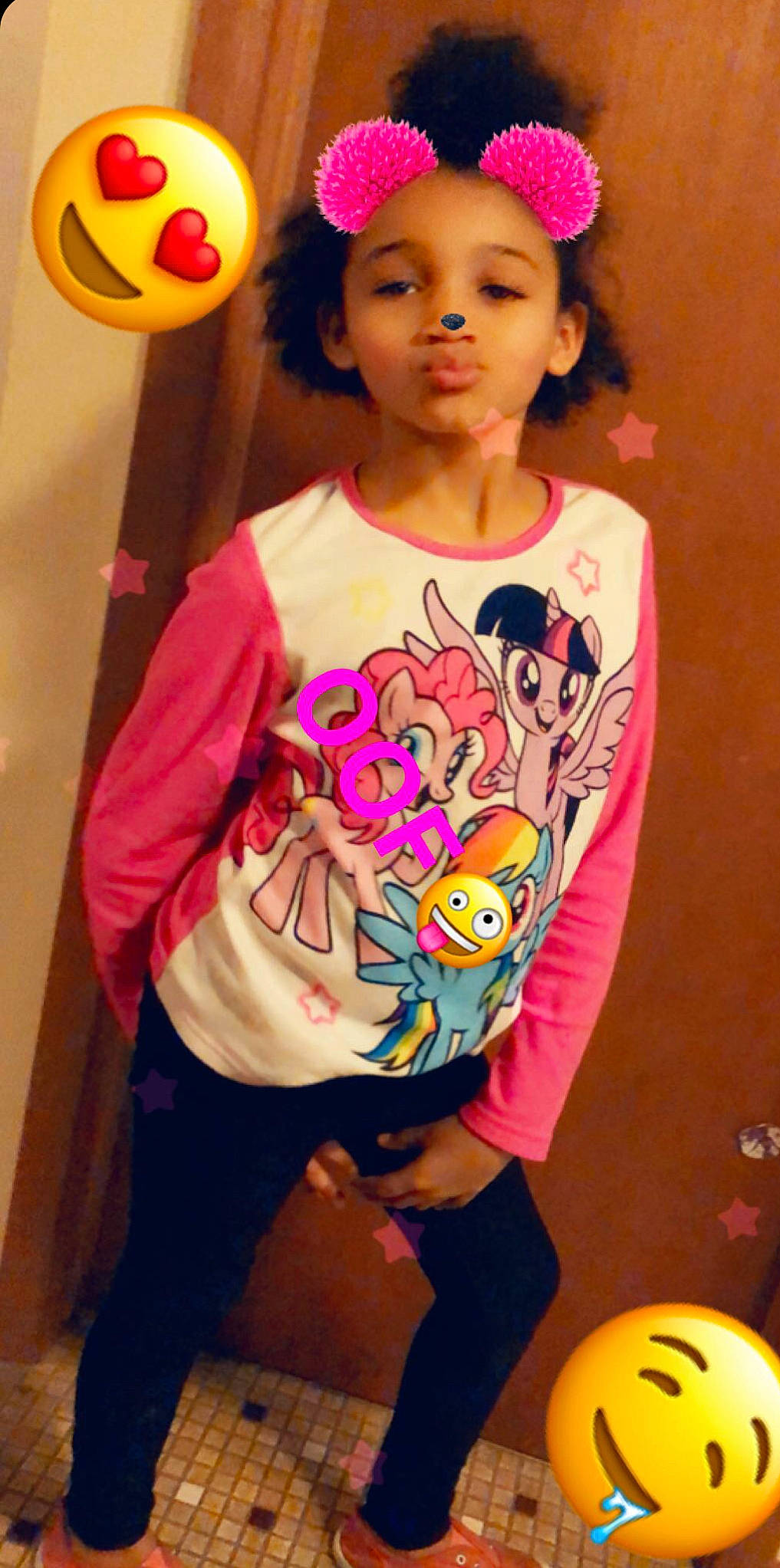 Kiley is registered to the contest to win money with this photo: child, magenta, person, pink, sleeve, t_shirt, toddler