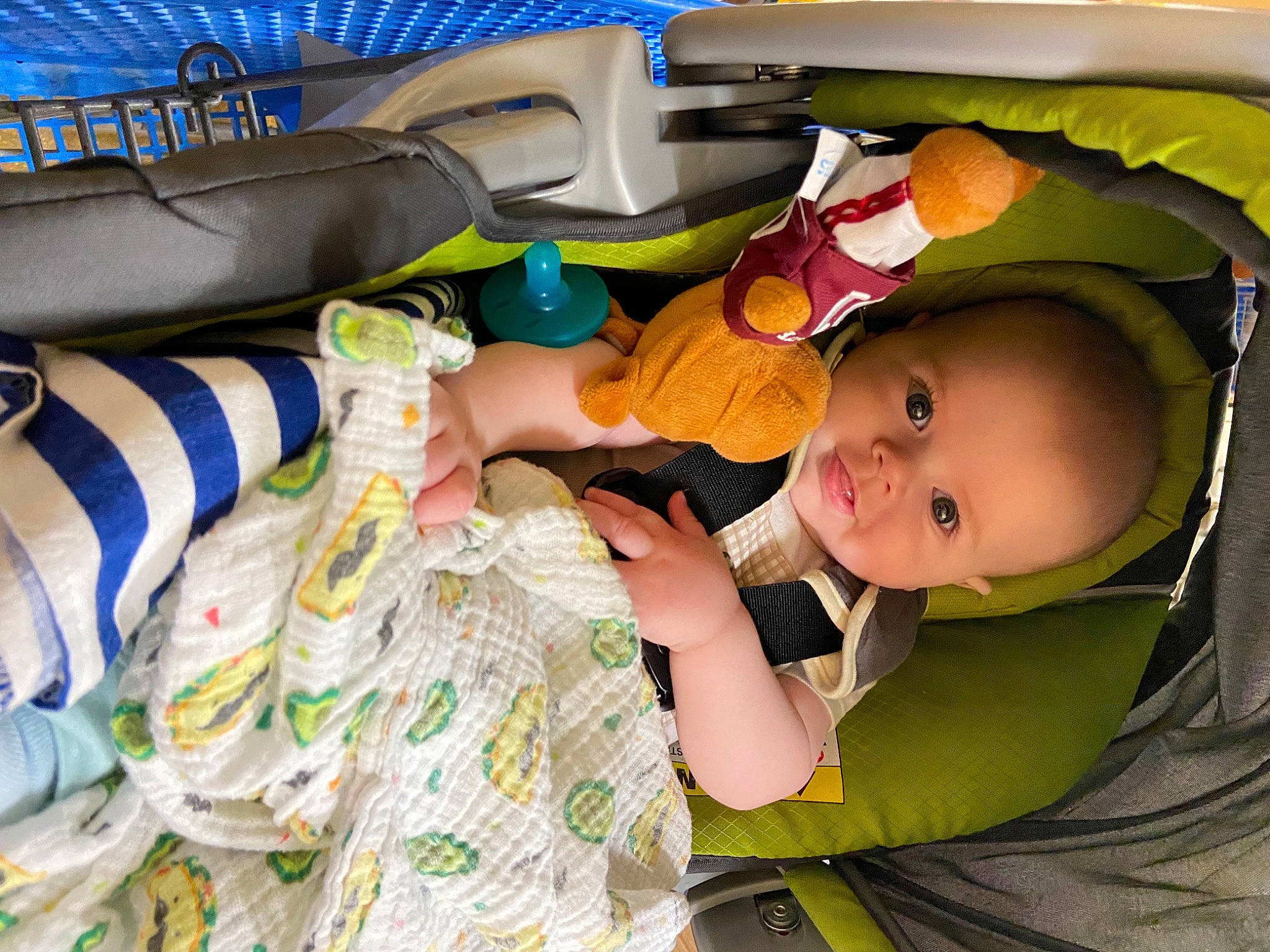 Houston joined the competition — help win amazing prizes! auto_part, baby, baby_carriage, baby_products, bag, car_seat, child, comfort, family_car, fashion_accessory, finger, fun, hand, linens, person, personal_luxury_car, room, textile, toddler, trunk