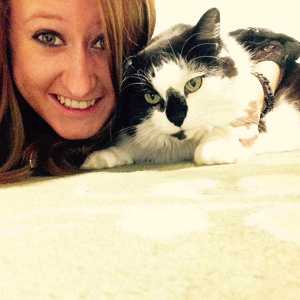 Mindy Lou joined the competition — help win amazing prizes!