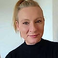 Carole B.