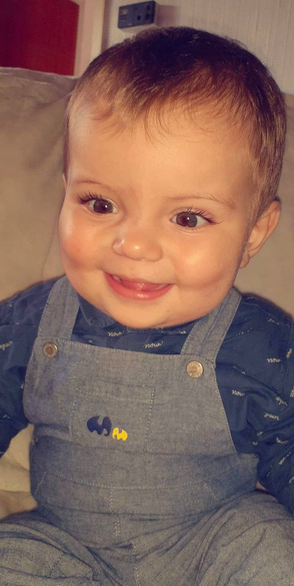 Matthew participe au concours pour gagner de l'argent avec cette photo : cheek, child, chin, cool, eye, eyebrow, face, facial_expression, forehead, hair, hairstyle, head, iris, joy, lip, nose, organ, person, portrait, skin