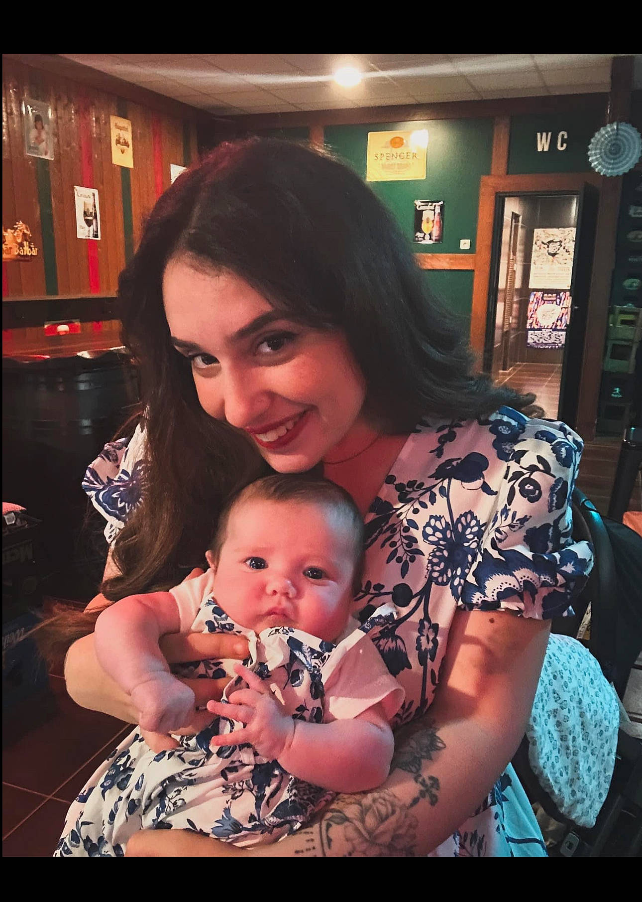 Adèle participe au concours pour gagner de l'argent avec cette photo : baby, child, event, flash_photography, flesh, fun, happy, iris, jewellery, joy, mouth, necklace, party, pattern, person, portrait_photography, skin, smile, toddler