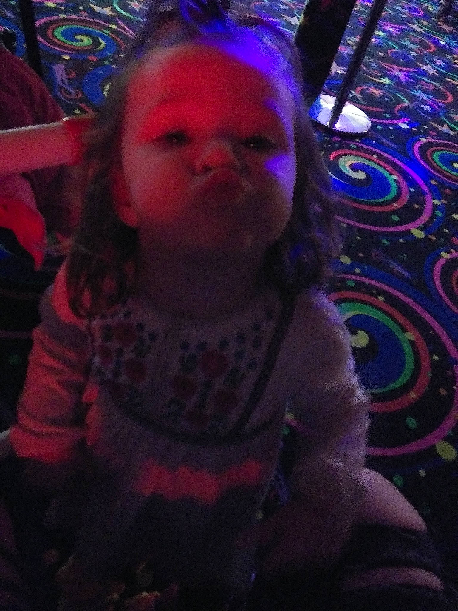 Araya is registered to the contest to win money with this photo: blue, child, ear, fun, human_body, magenta, night, person, pink, purple, toddler, violet