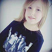 Wendy participe au concours pour gagner de l'argent avec cette photo :