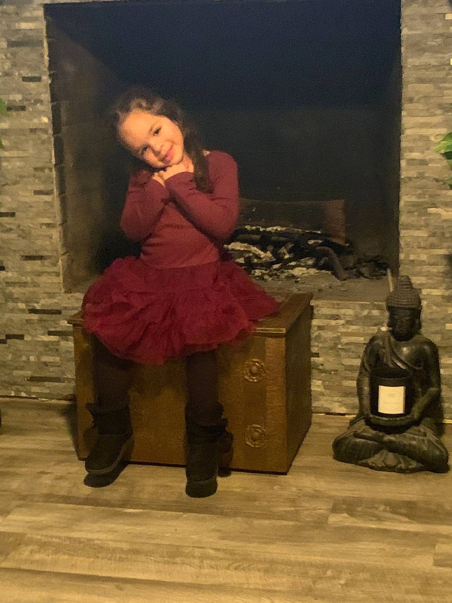 Aryia is registered to the contest to win money with this photo: joy, person, photography, sitting